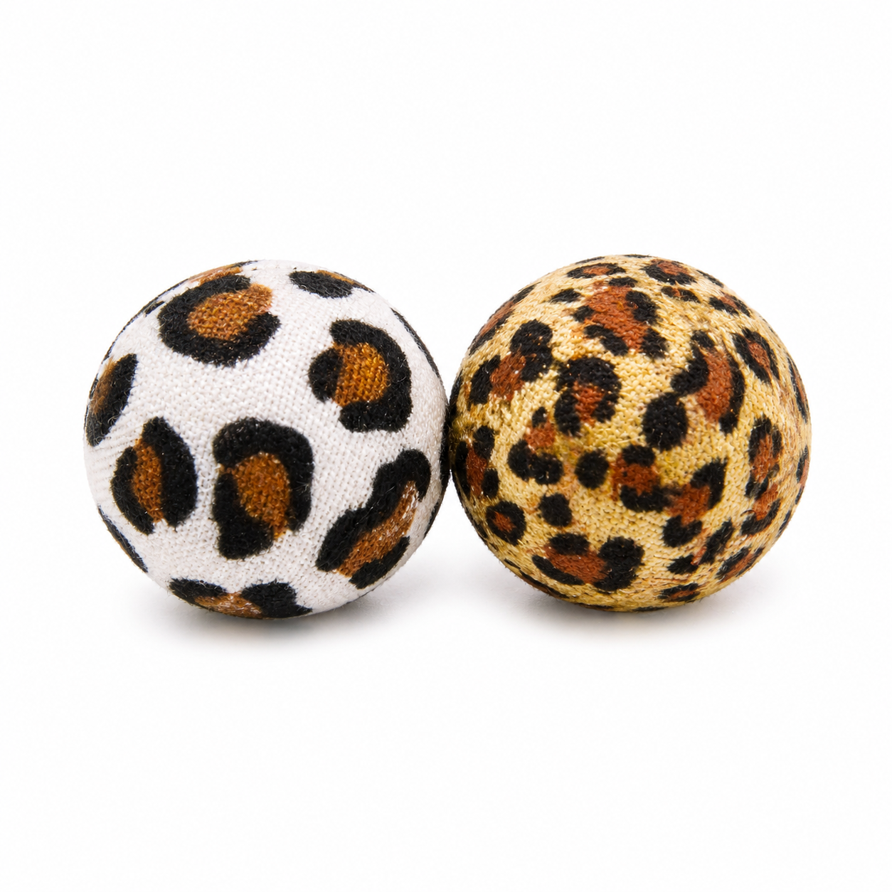 Set 2 mingi jucărie pentru pisici Hilton Smart cu material catifea leopard, stimulare instinct de vânătoare